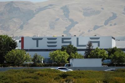 分析師預計特斯拉二季度交付約70000輛電動汽車